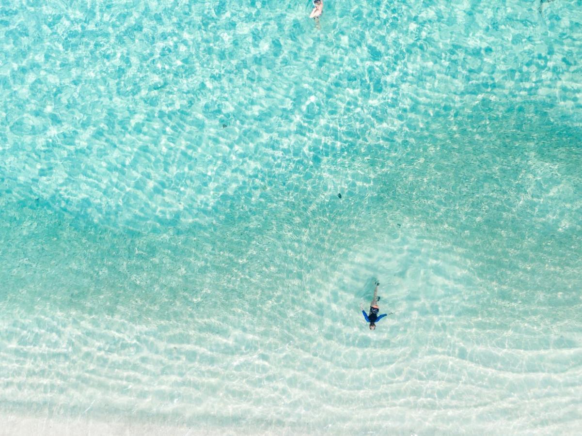 Ayala Oceanview Maldives Hotel Gulhi Exterior foto