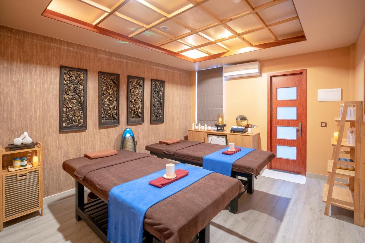 Ayala Oceanview Maldives Hotel Gulhi Exterior foto
